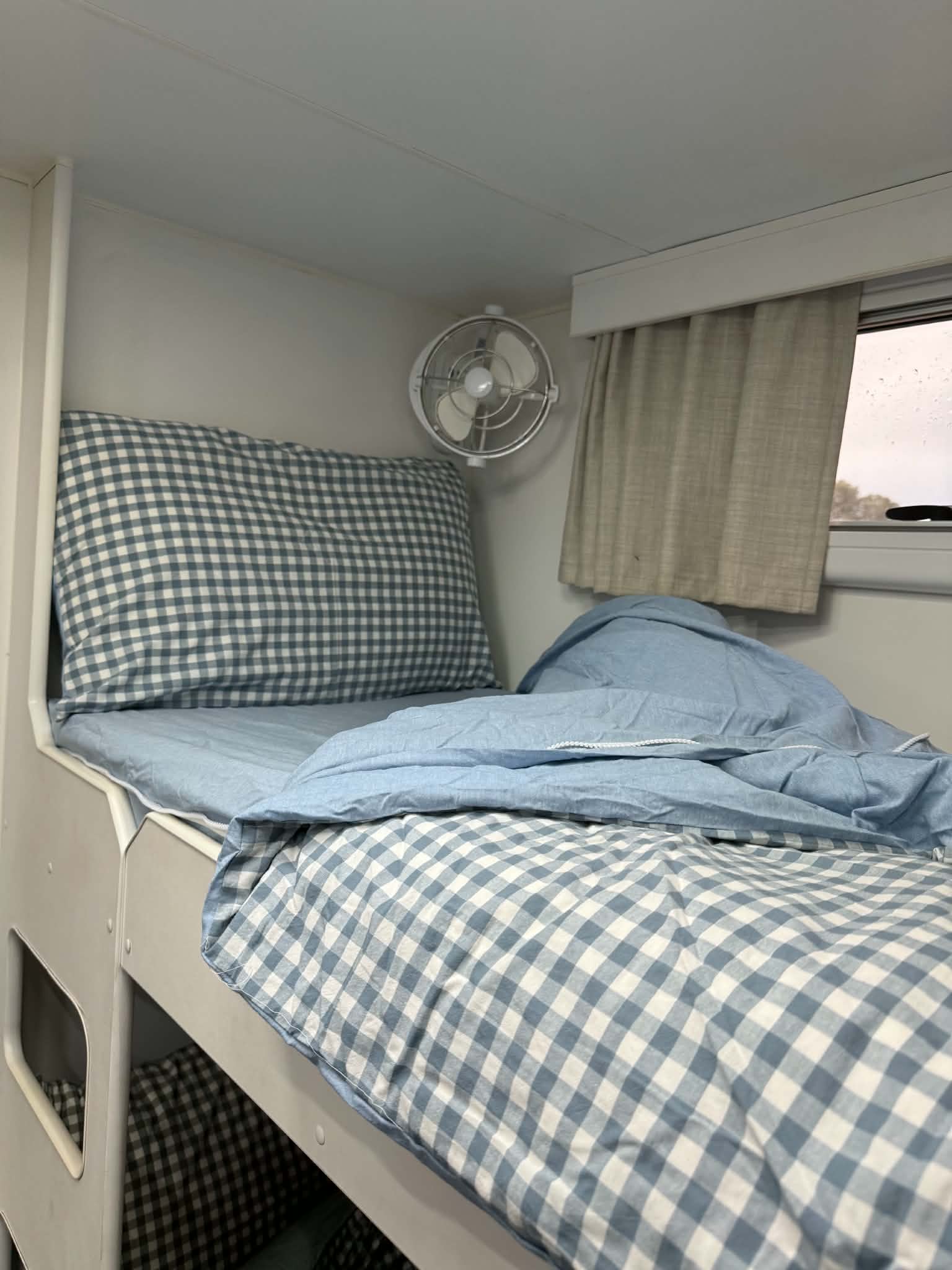The Bunk Retreat Collection – Zip Caravan Bunk Bedding