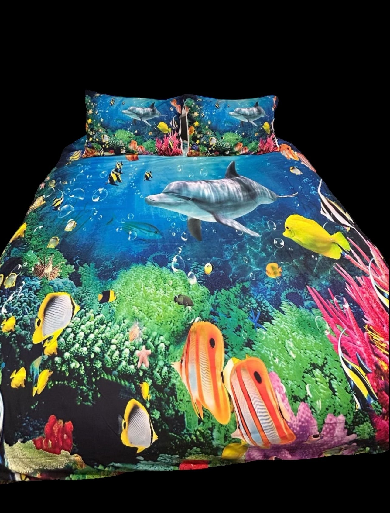 Dreamy Underwater Doona Cover: Dive into Tranquility!