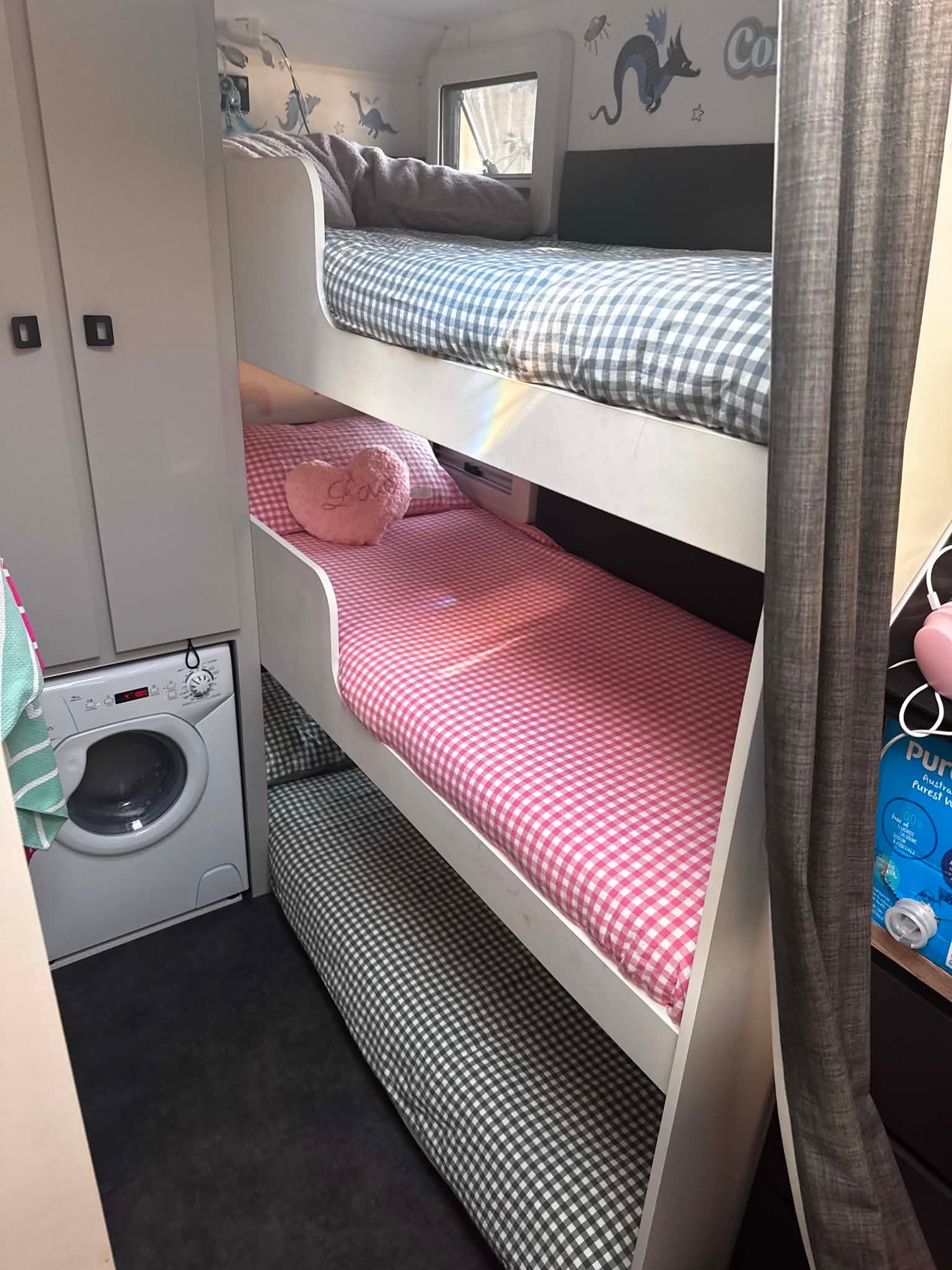 The Bunk Retreat Collection – Zip Caravan Bunk Bedding