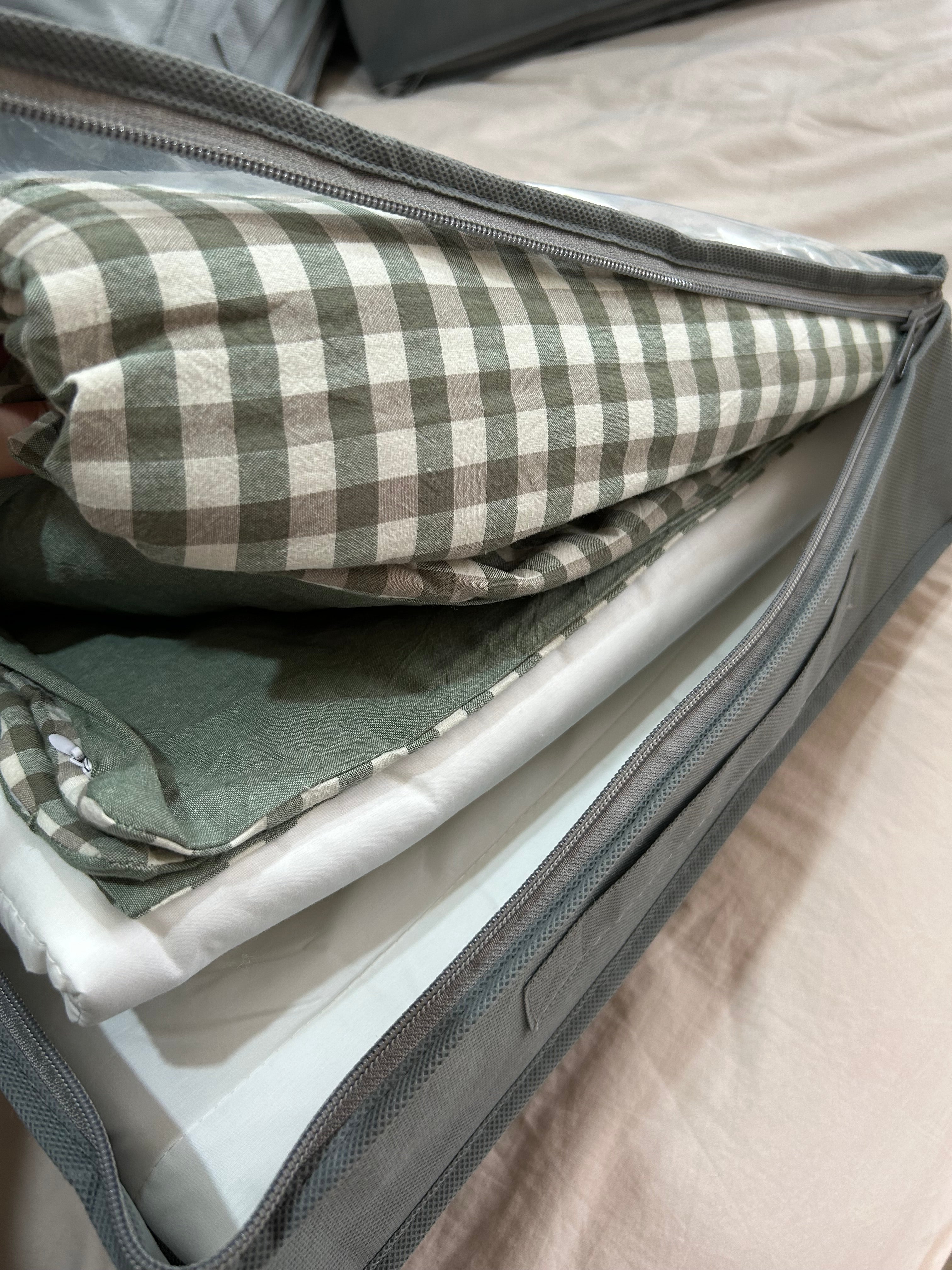 The Bunk Retreat Collection – Zip Caravan Bunk Bedding