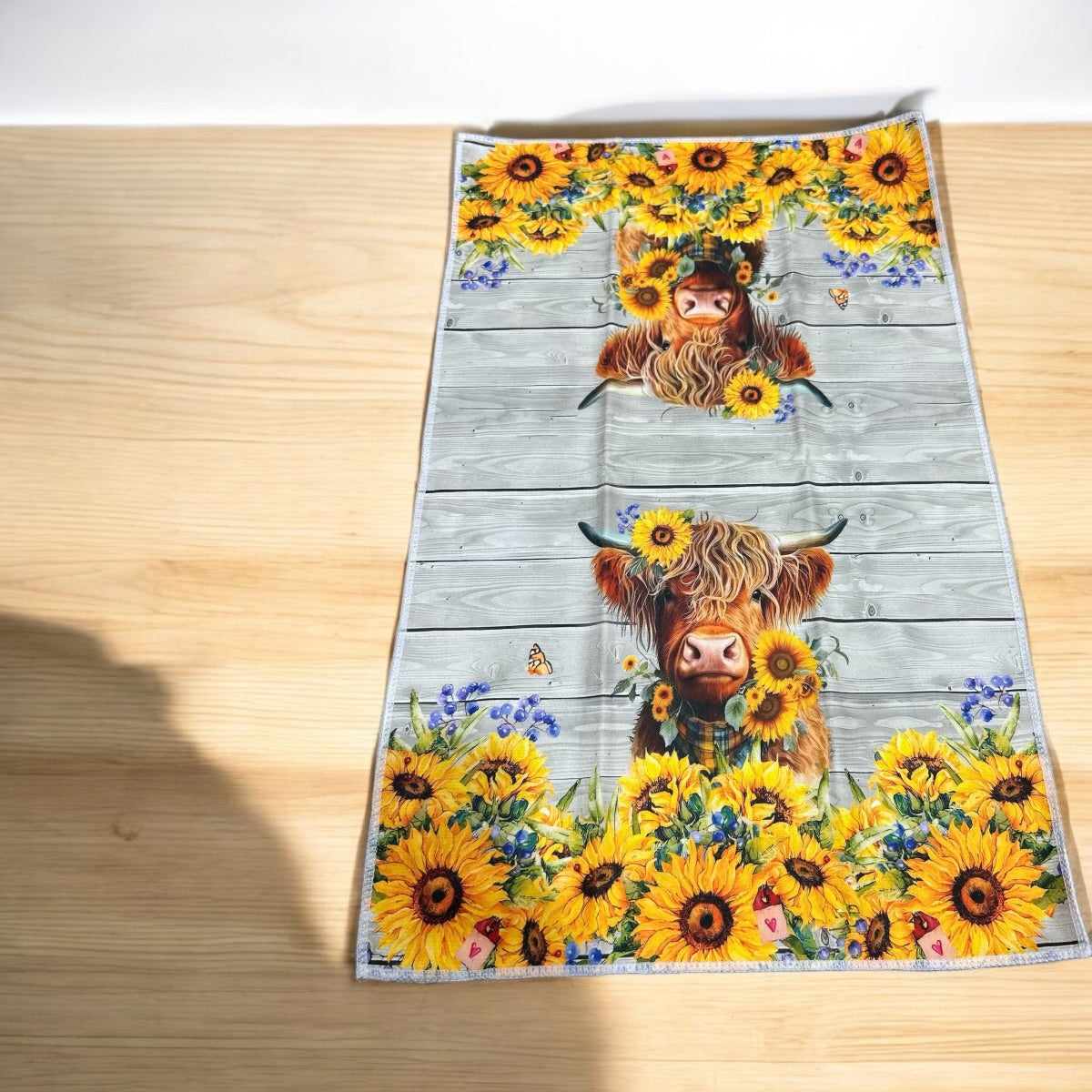 Rustic Highlander Cow Kitchen Towel: A Touch of Farmhouse Charm!